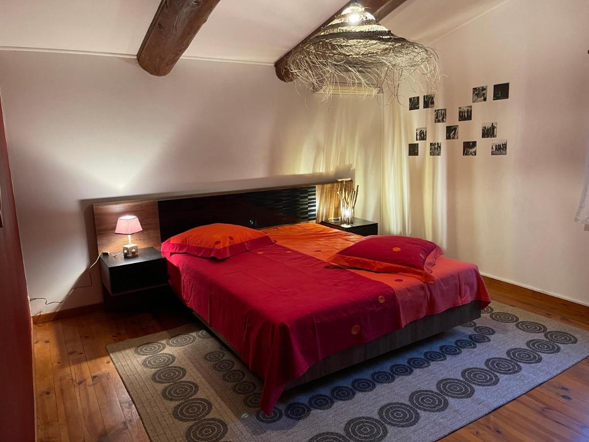 Mas D'Olive Et Kalou Bed & Breakfast Sauve Exterior photo